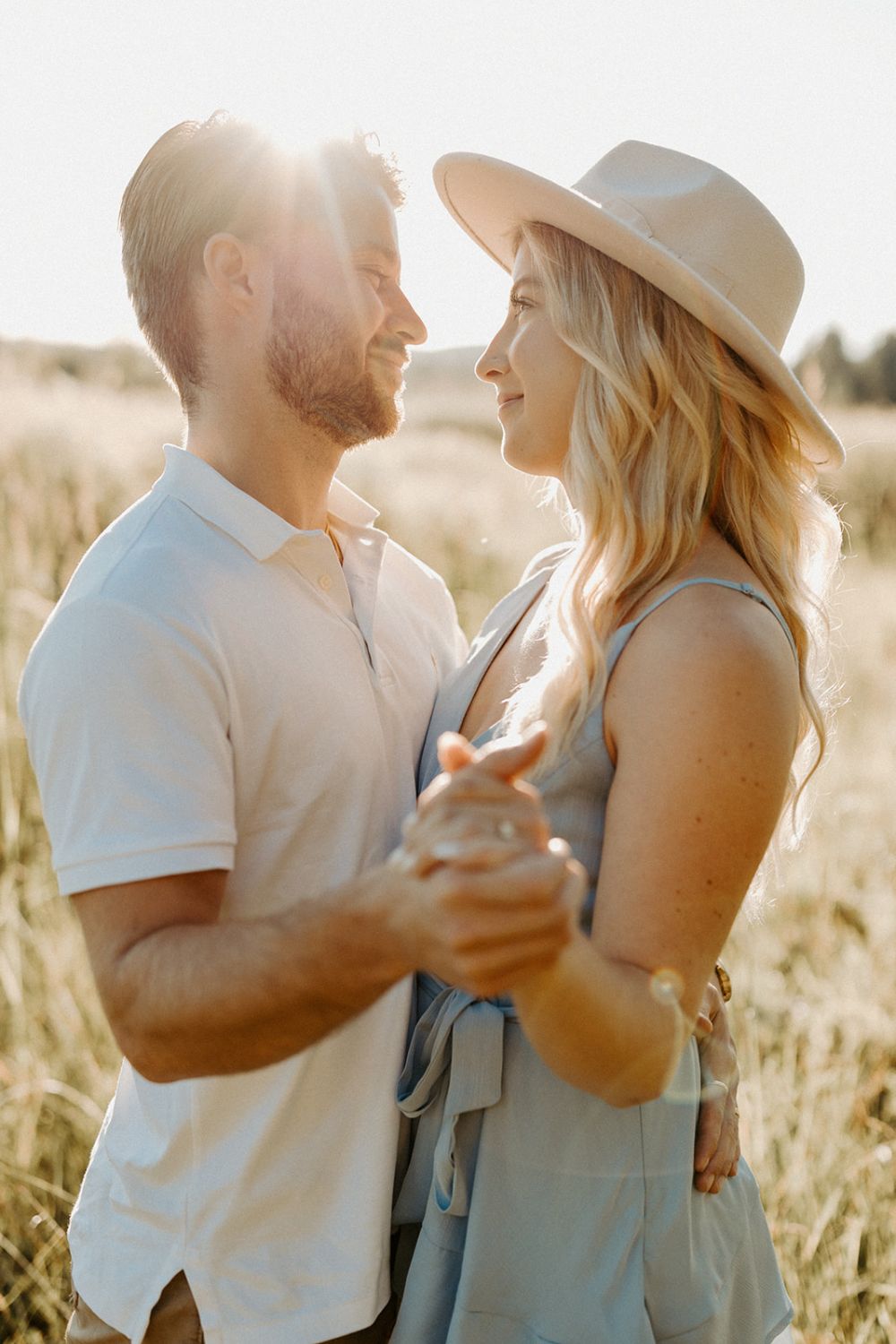 when to take engagement photos, best time to take engagement photos outside, where to take engagement photos near me